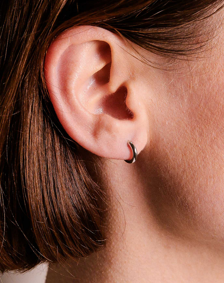 Sterling Silver Hoop Earrings Chunky Silver Hoop Earrings -   Hoop  earrings small, Small silver hoop earrings, Earings piercings
